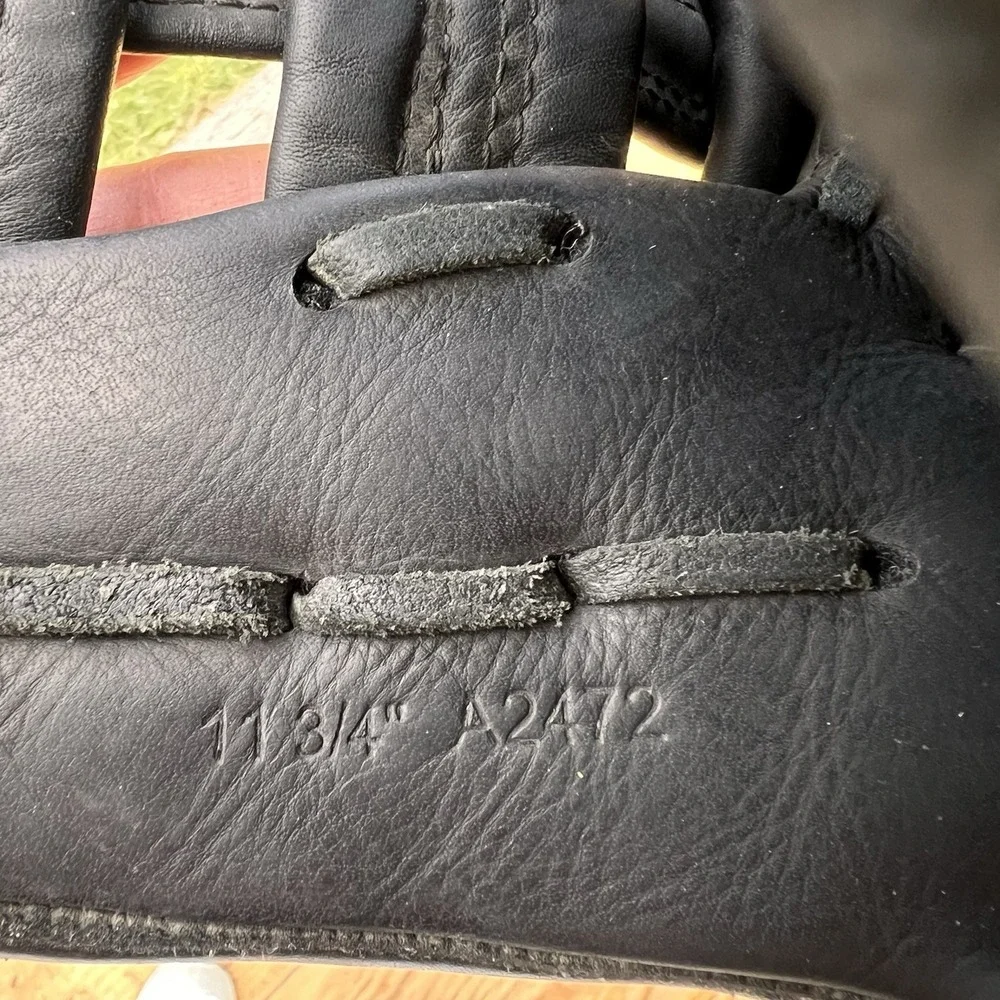 Wilson Baseball Glove - A600  11.75